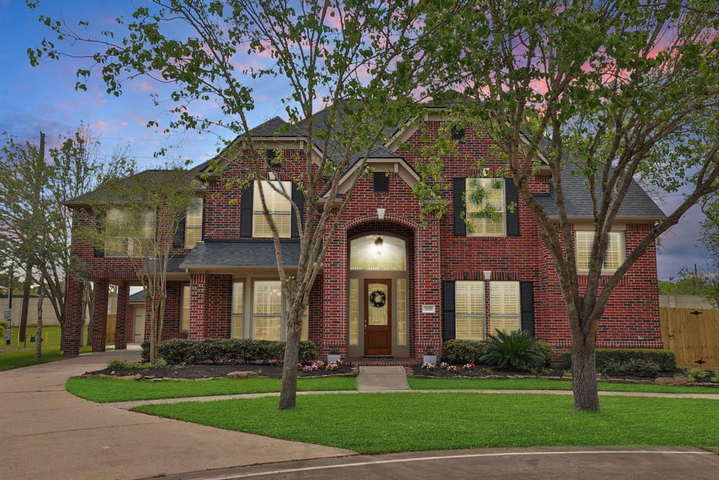 3707 Griffin Lane, Missouri City, Texas image 1