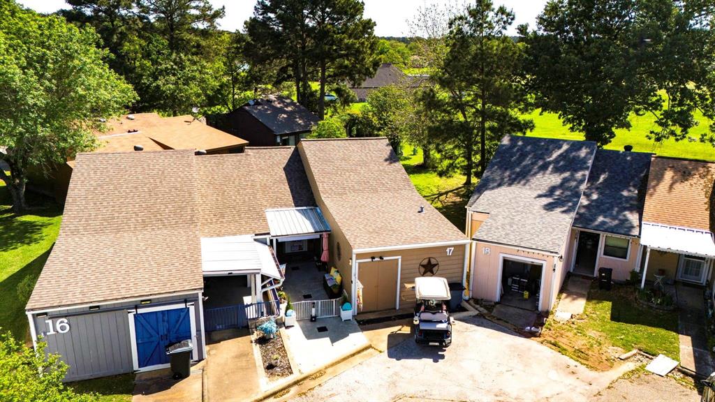 17 Townhouse Lane