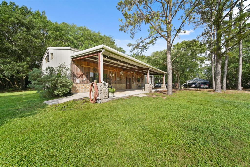11066 County Road 190, Alvin, Texas image 1
