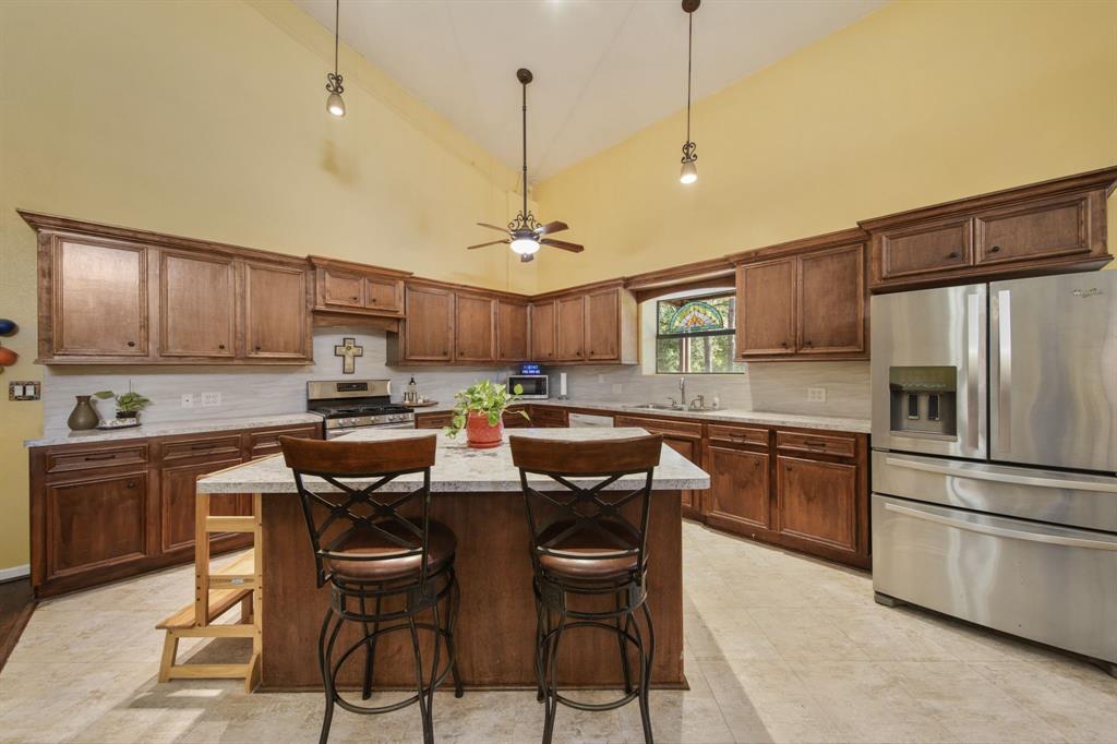 11066 County Road 190, Alvin, Texas image 7