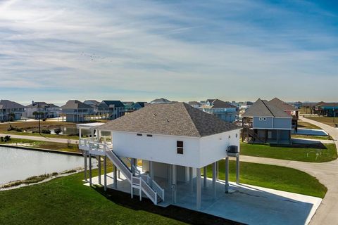 A home in Port Bolivar