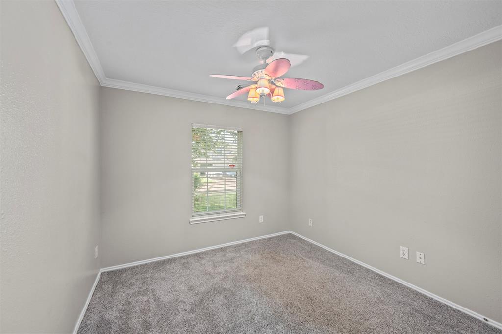 8014 Blackcherry Lane, Baytown, Texas image 18