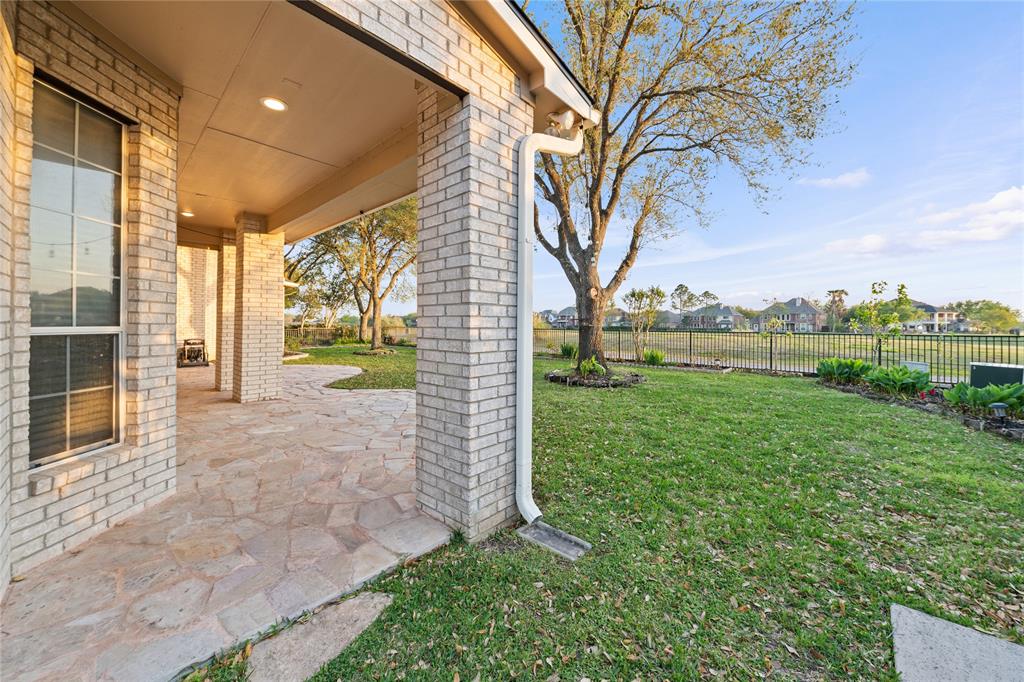 2806 Sable Drive, Pearland, Texas image 49