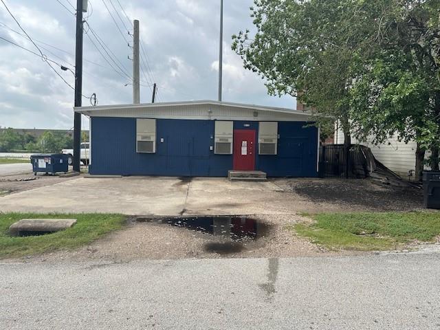 5500 Katy Freeway, Houston, Texas image 2