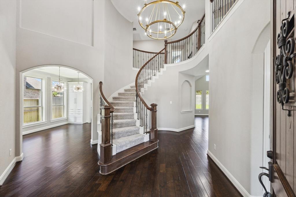 301 Old Bayou Drive, Dickinson, Texas image 23