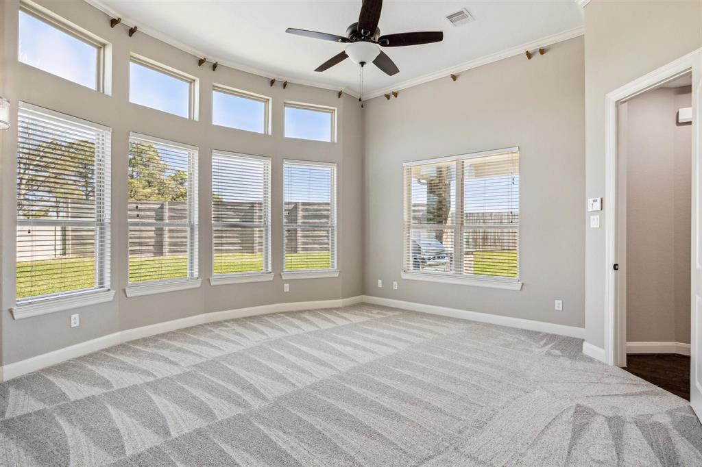 2401 Lake Shadows Lane, Friendswood, Texas image 18
