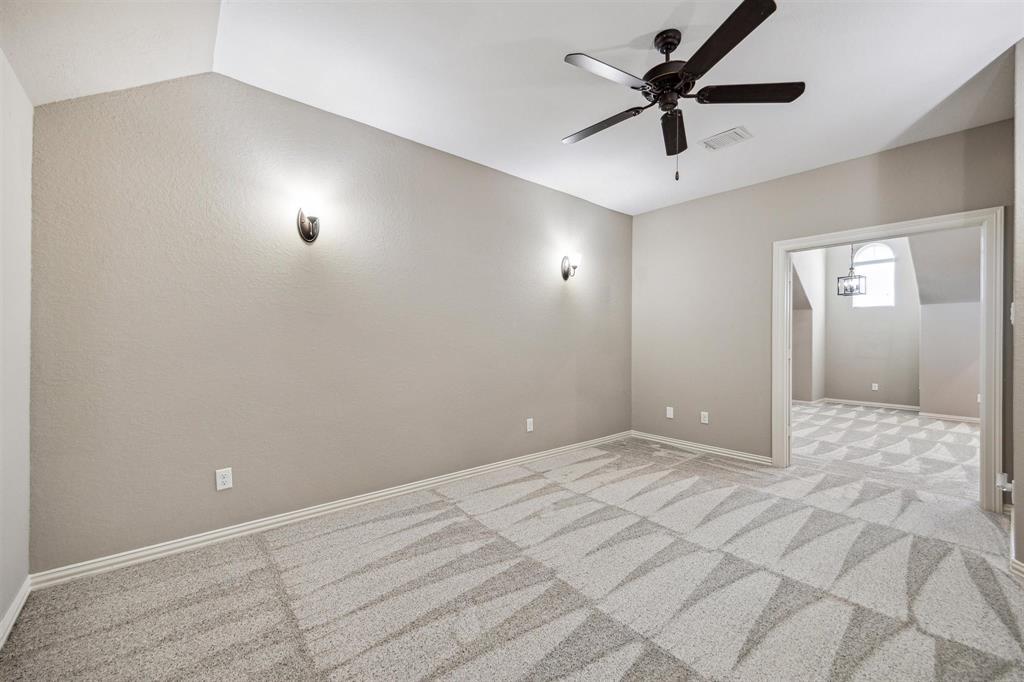 2401 Lake Shadows Lane, Friendswood, Texas image 34