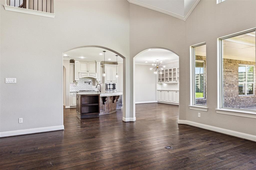 2401 Lake Shadows Lane, Friendswood, Texas image 14