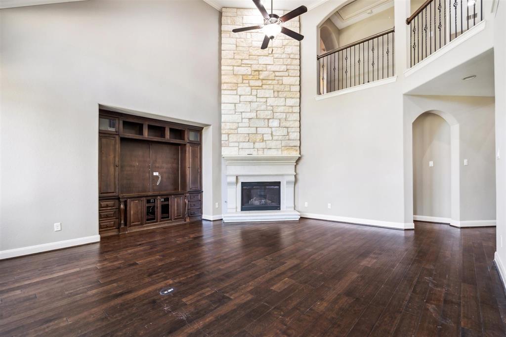 2401 Lake Shadows Lane, Friendswood, Texas image 15