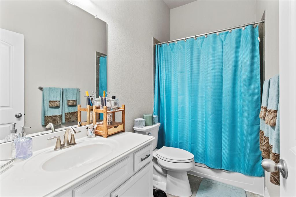 19411 Lake Ridge Drive, Manvel, Texas image 17
