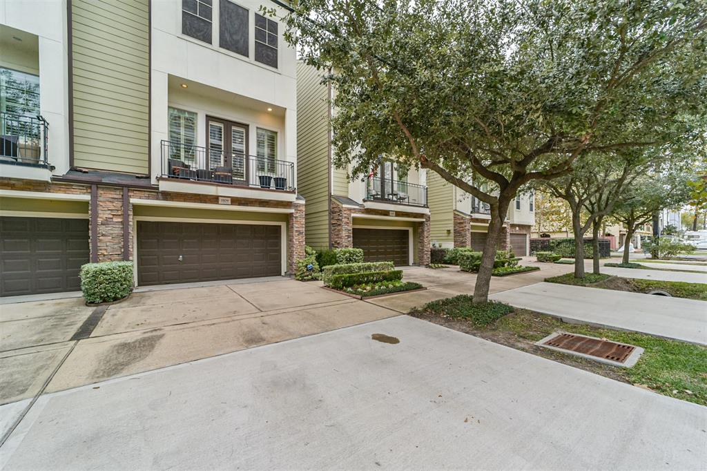 1109 W 24th Street, Houston, Texas image 6