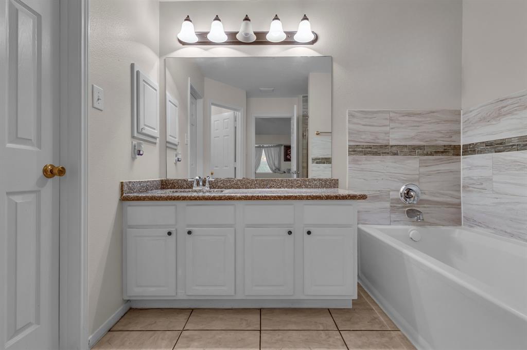 1130 Fairlane Square, Channelview, Texas image 19