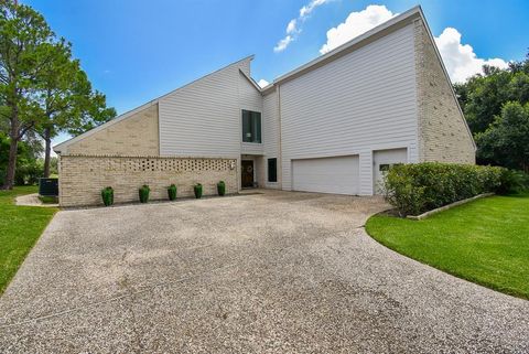 A home in Missouri City