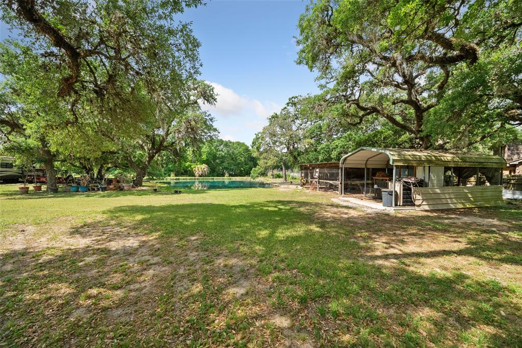 52 Sandy Creek Drive, Van Vleck, Texas image 7