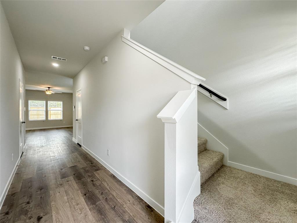 7806 Alset Dr