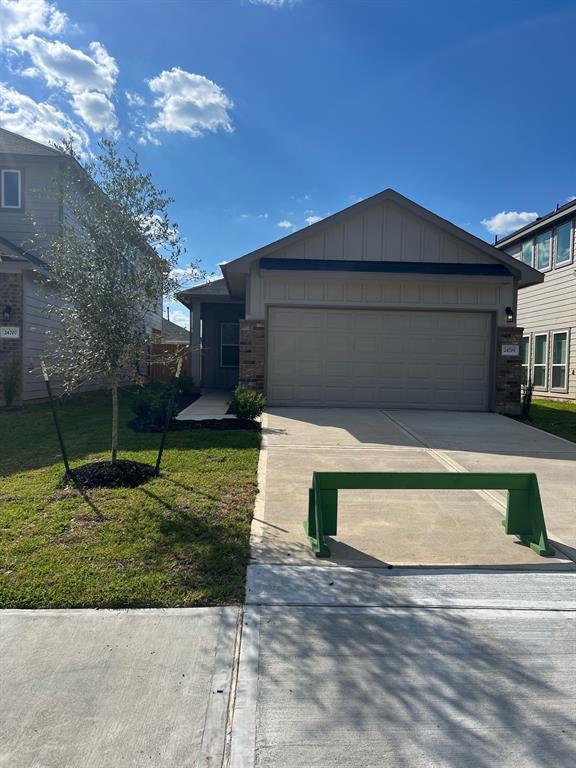 526 Emerald Thicket Lane, Huffman, Texas image 1