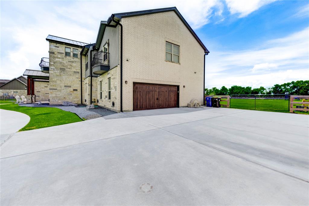 13110 Lakeview Meadow Drive