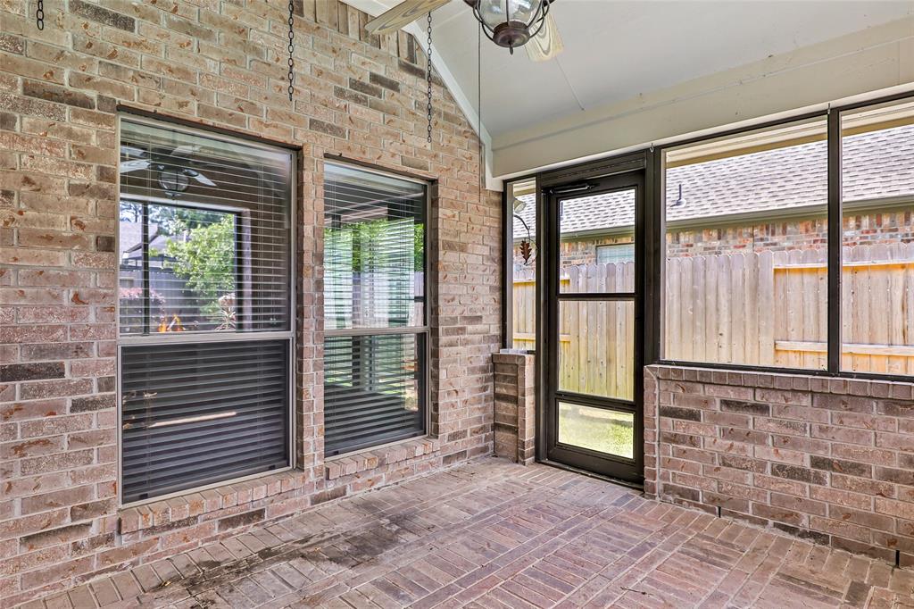 6018 Piney Birch Court, Kingwood, Texas image 27
