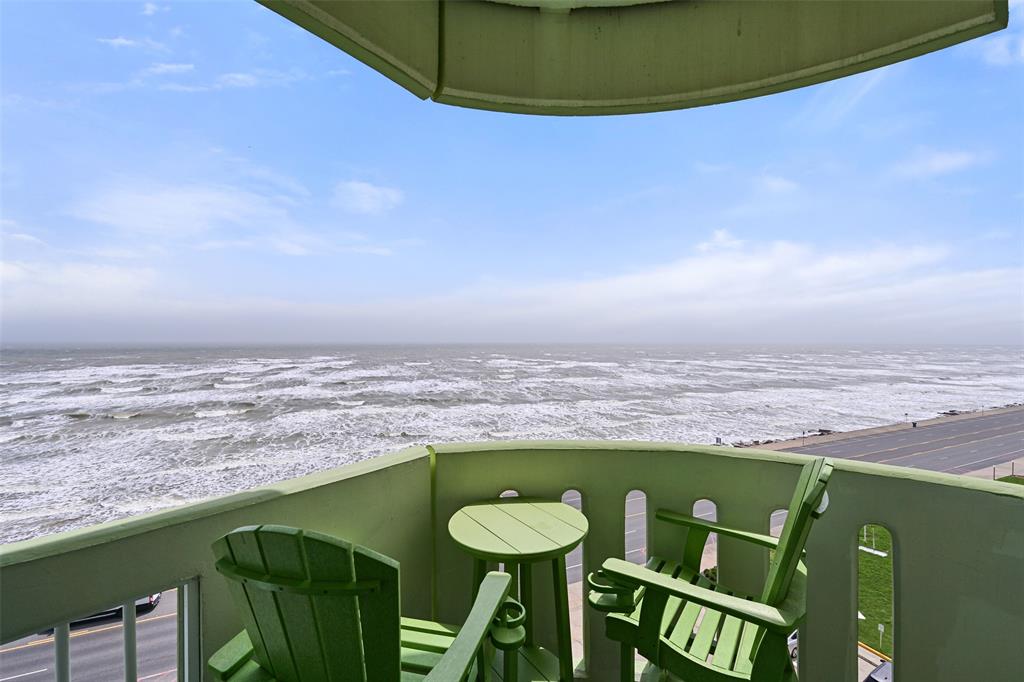 9420 Seawall Boulevard #804, Galveston, Texas image 1