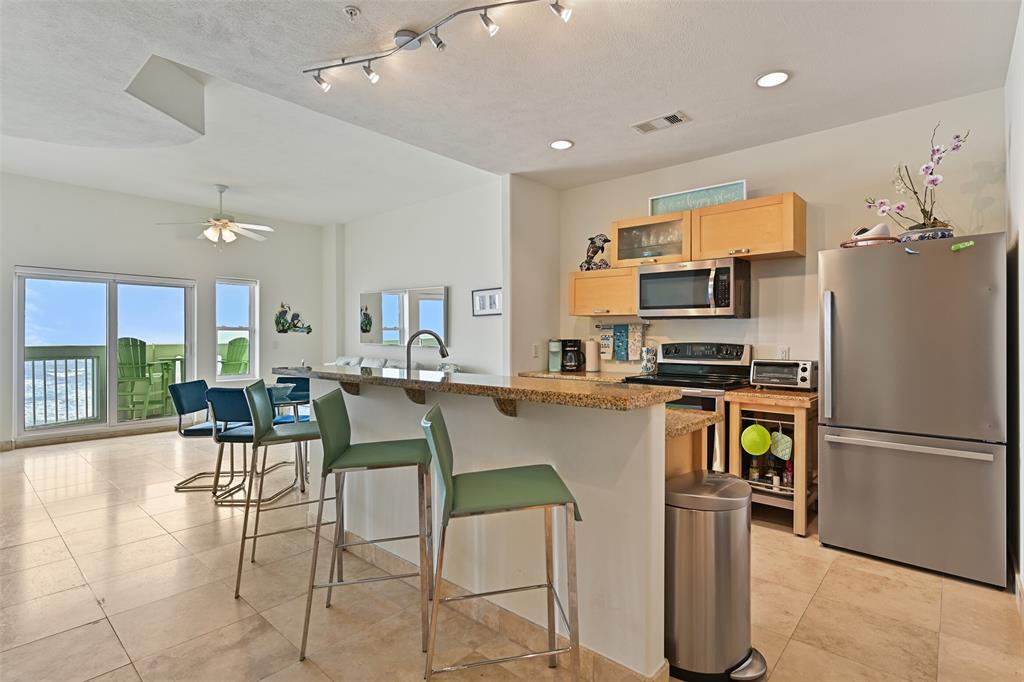 9420 Seawall Boulevard #804, Galveston, Texas image 8