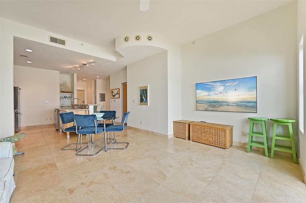 9420 Seawall Boulevard #804, Galveston, Texas image 7
