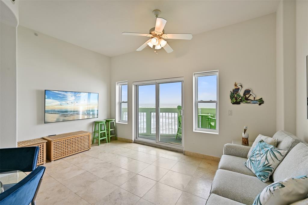 9420 Seawall Boulevard #804, Galveston, Texas image 4