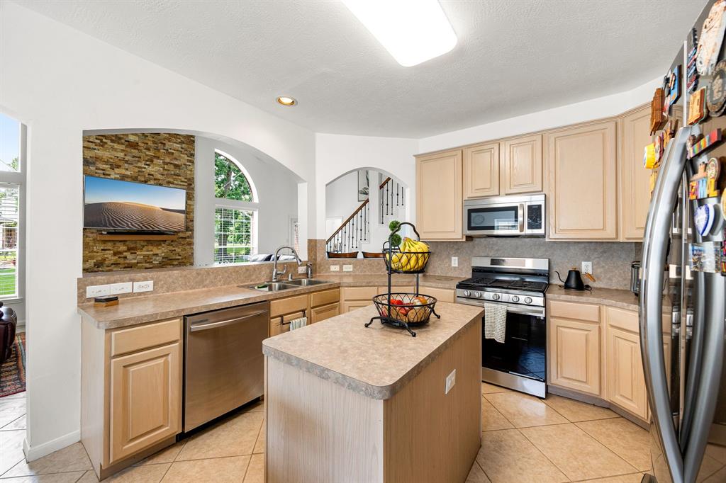 7710 Aerobic Avenue, Humble, Texas image 13