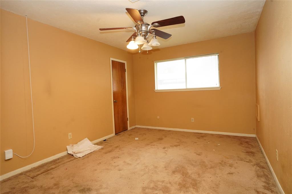 1501 N Park Side Drive, Deer Park, Texas image 15