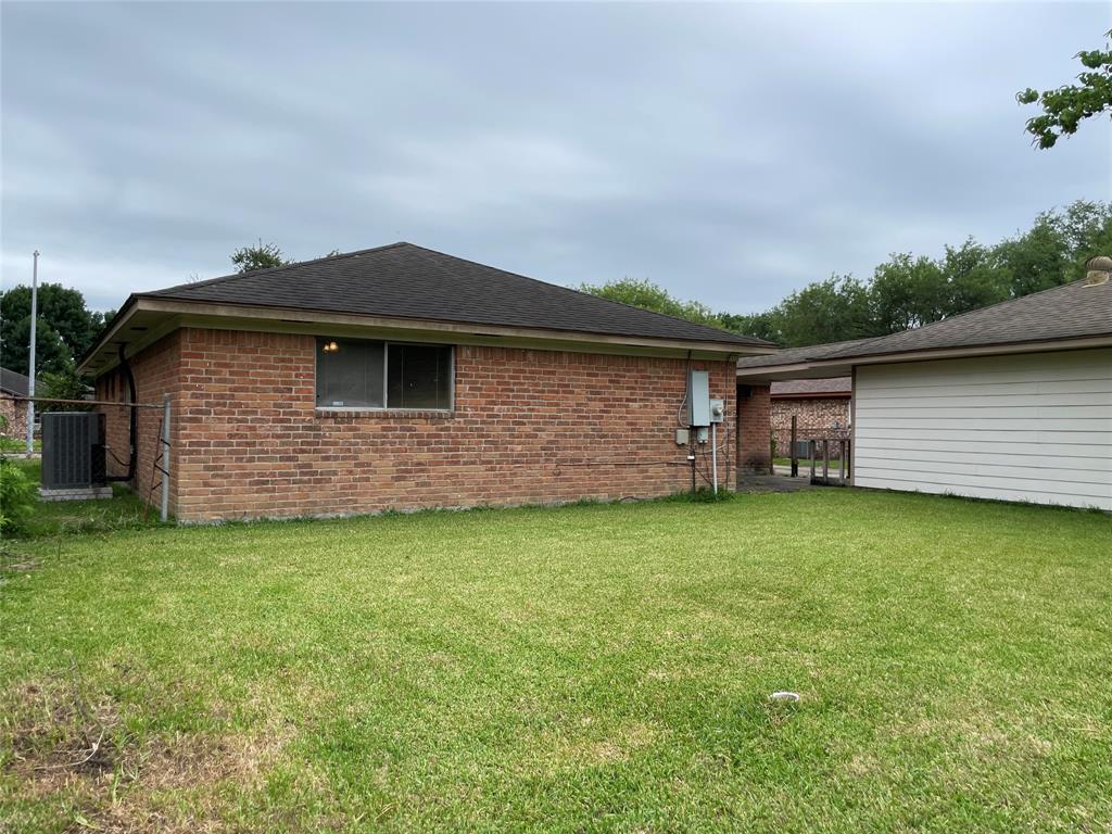 1501 N Park Side Drive, Deer Park, Texas image 20
