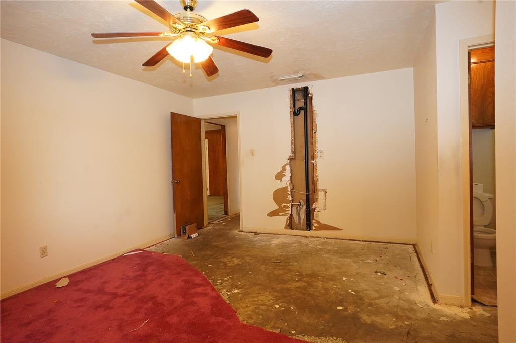 1501 N Park Side Drive, Deer Park, Texas image 7