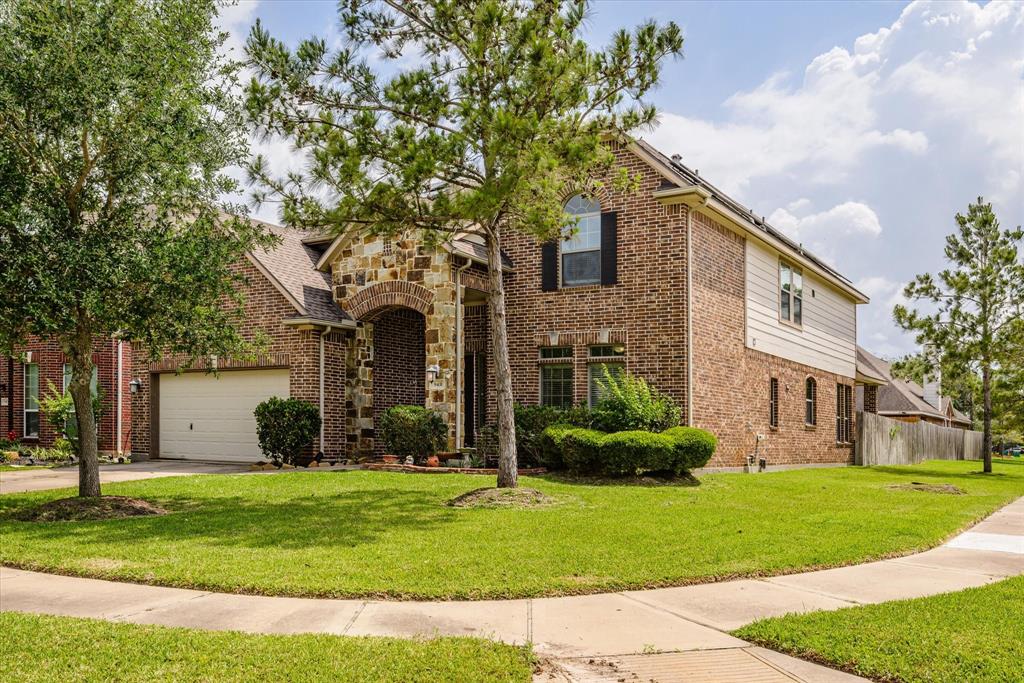 9431 Copper Cove Lane, Rosharon, Texas image 1