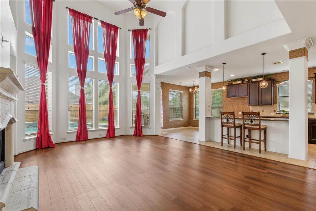 9431 Copper Cove Lane, Rosharon, Texas image 7