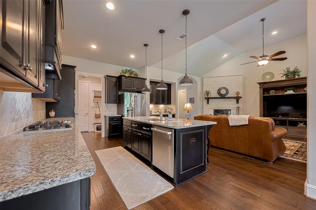109 Tehama Place, Montgomery, Texas image 24