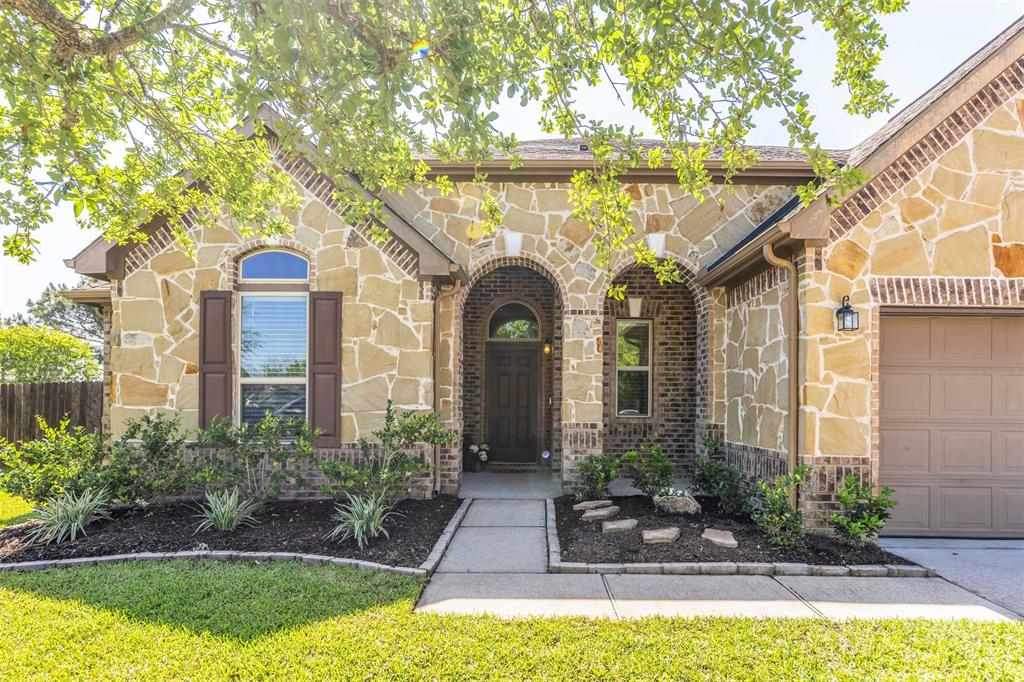 8206 Briscoe Meadow Lane, Richmond, Texas image 5