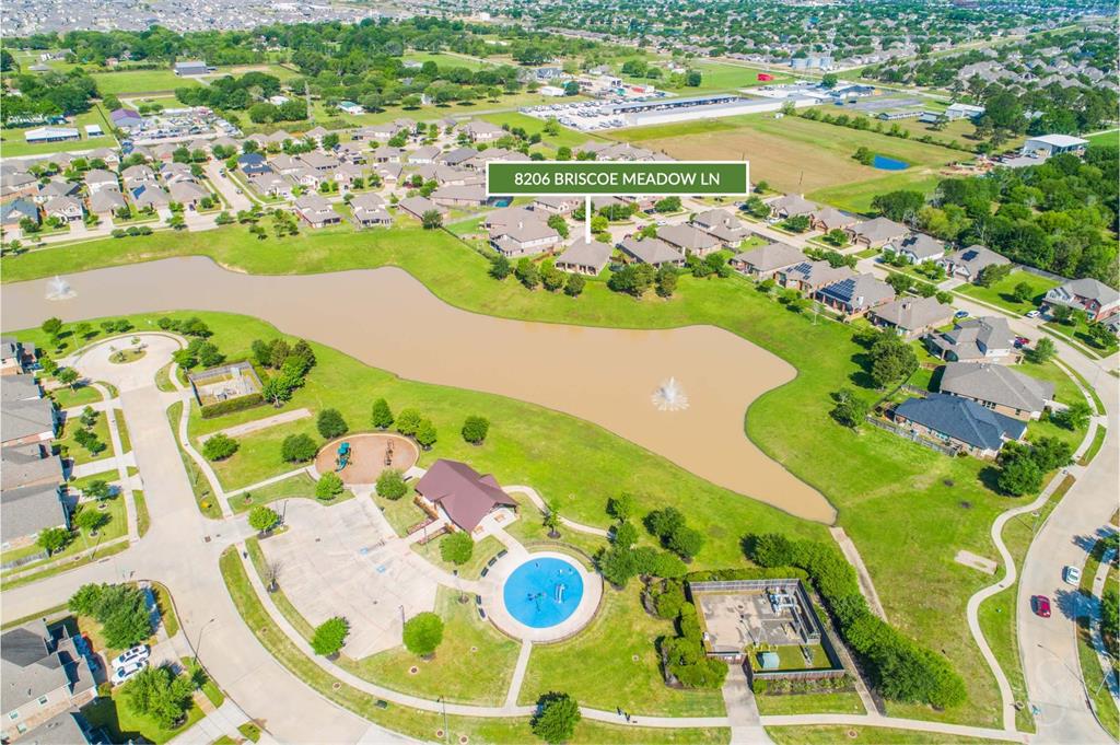 8206 Briscoe Meadow Lane, Richmond, Texas image 42