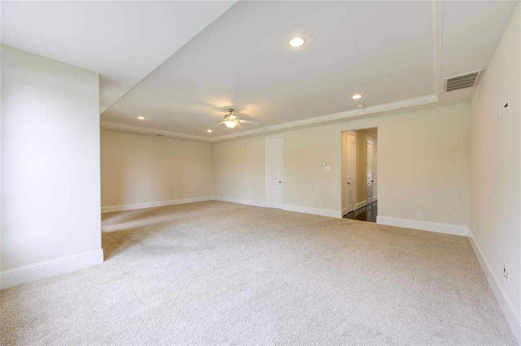 954 Old Oyster Trail, Sugar Land, Texas image 8