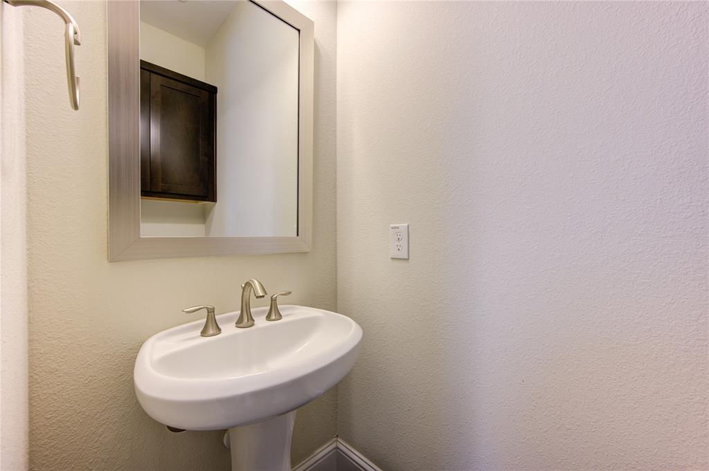 954 Old Oyster Trail, Sugar Land, Texas image 10