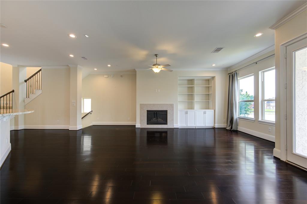 954 Old Oyster Trail, Sugar Land, Texas image 13
