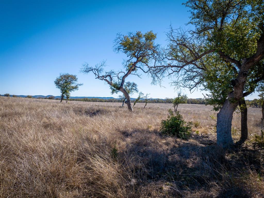 2 English Crossing, Bandera, Texas image 31