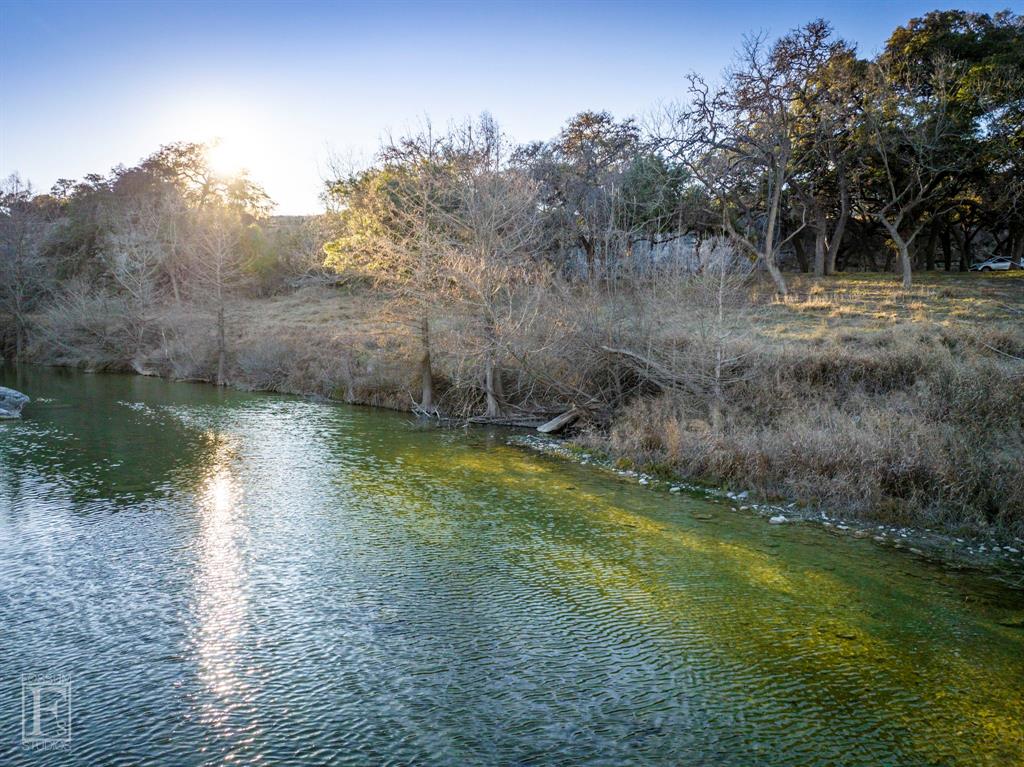 2 English Crossing, Bandera, Texas image 12