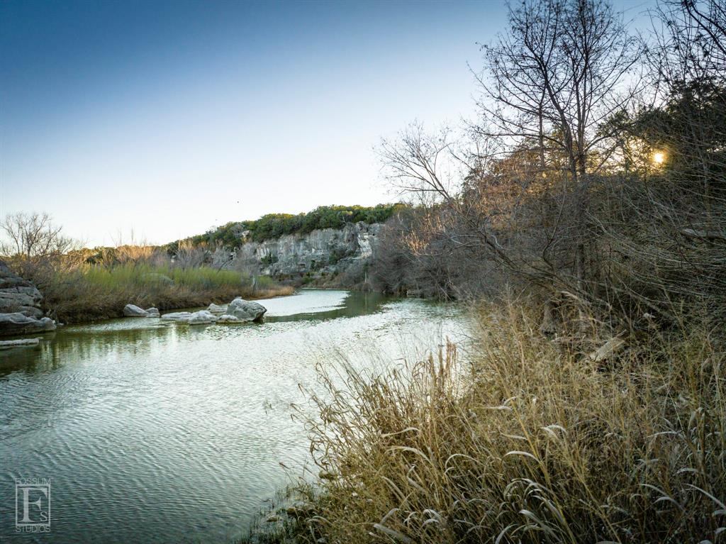 2 English Crossing, Bandera, Texas image 20