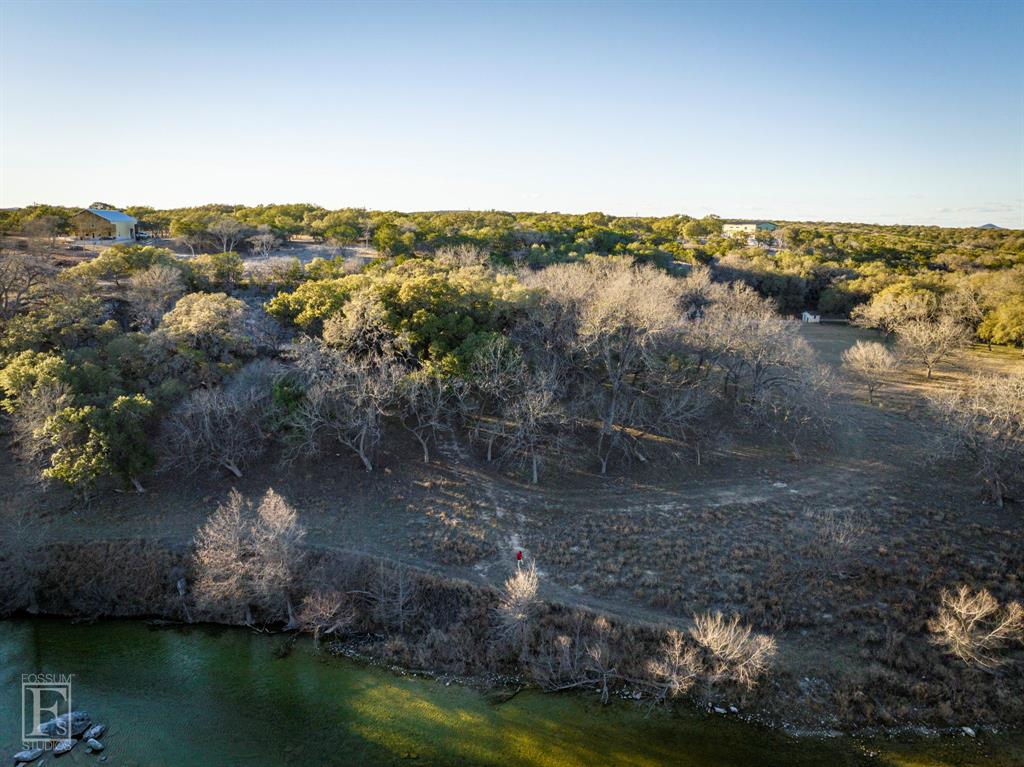 2 English Crossing, Bandera, Texas image 17