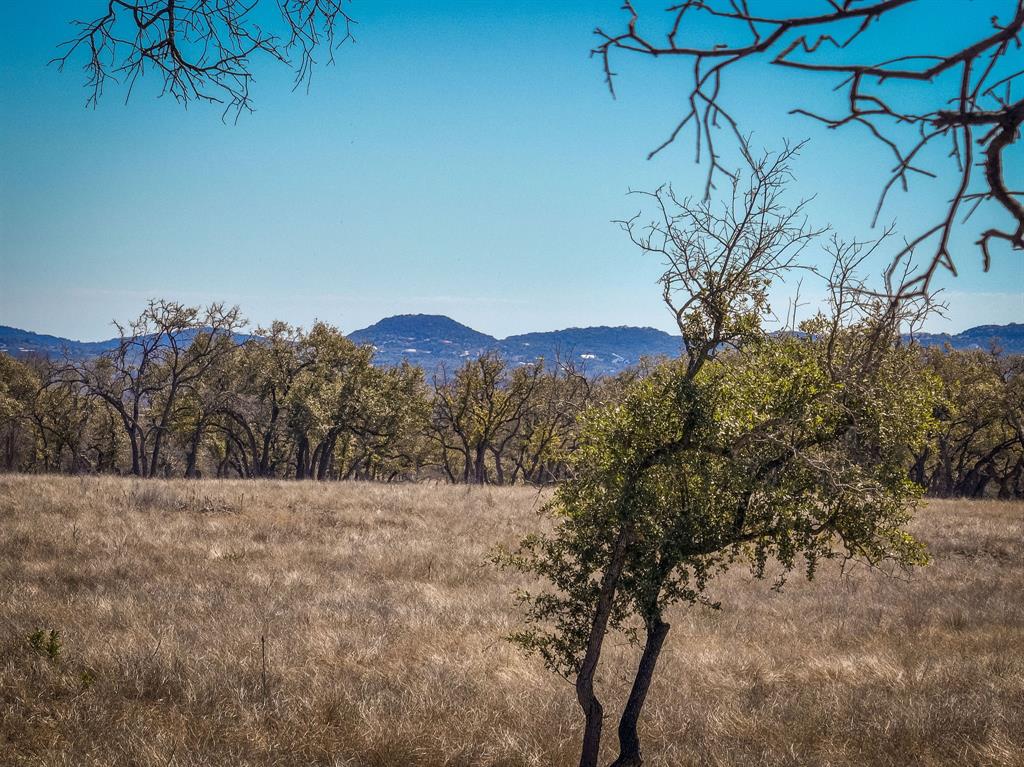 2 English Crossing, Bandera, Texas image 33