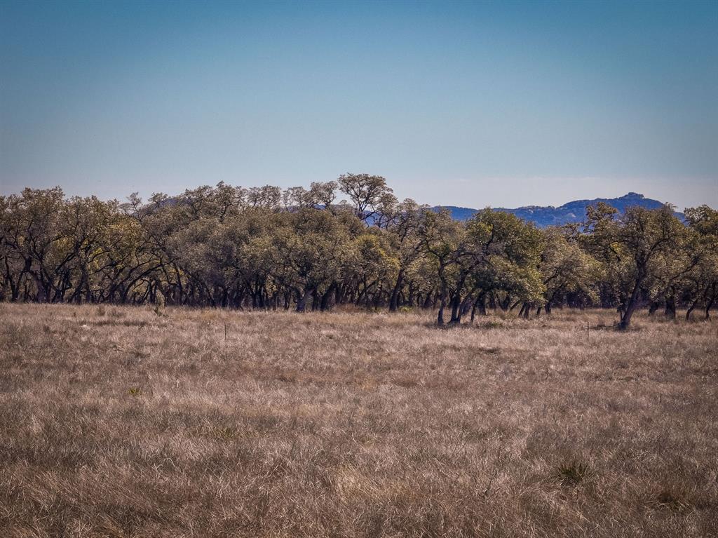 2 English Crossing, Bandera, Texas image 35