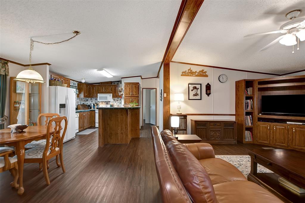 28034 Greenbriar Drive, Hockley, Texas image 14