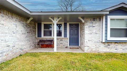 A home in Sealy