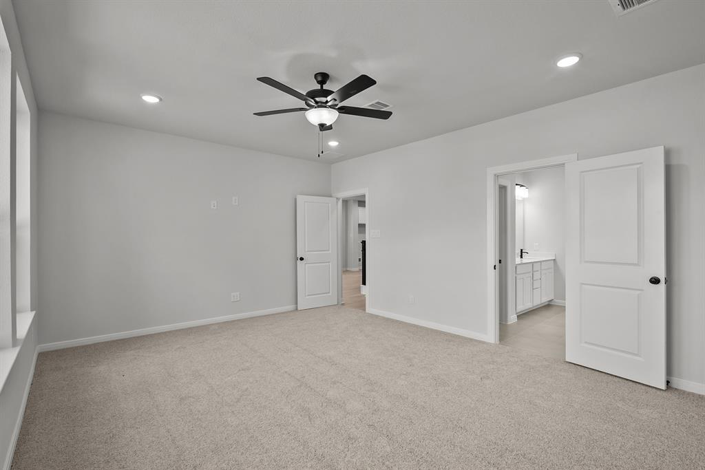 410 Embden Rim Drive, Willis, Texas image 32