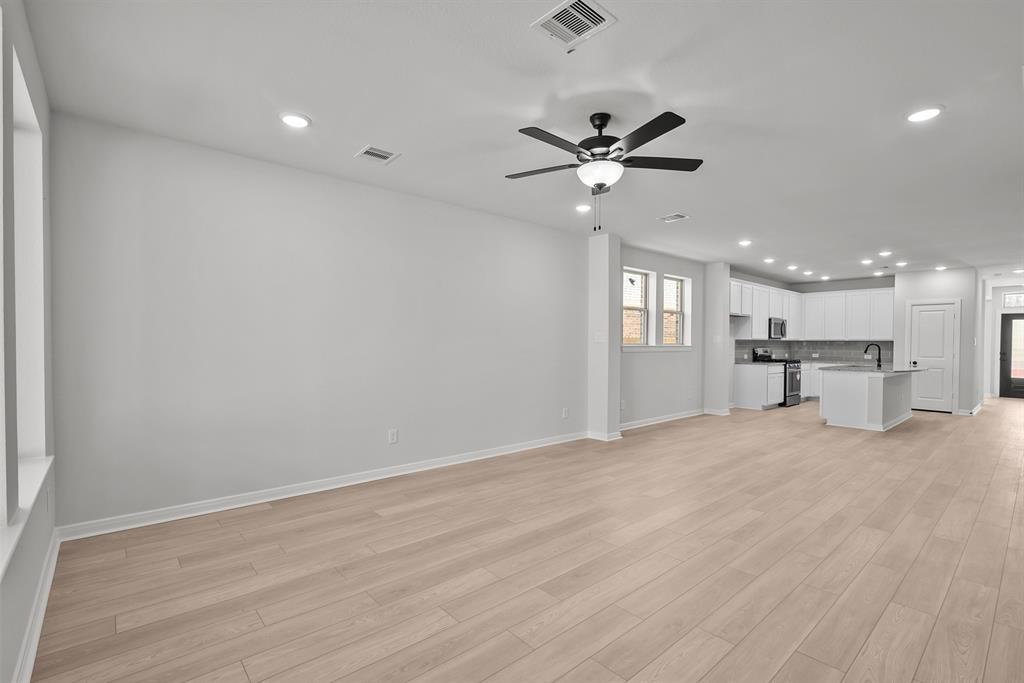 410 Embden Rim Drive, Willis, Texas image 30