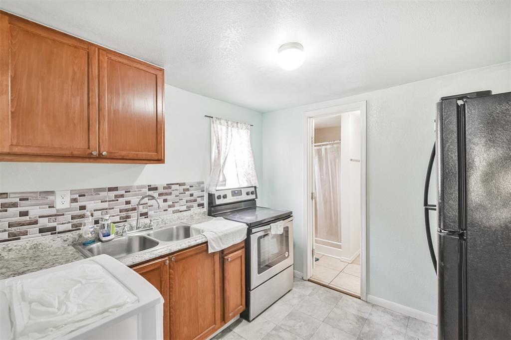 7846 Dayton Street, Houston, Texas image 35