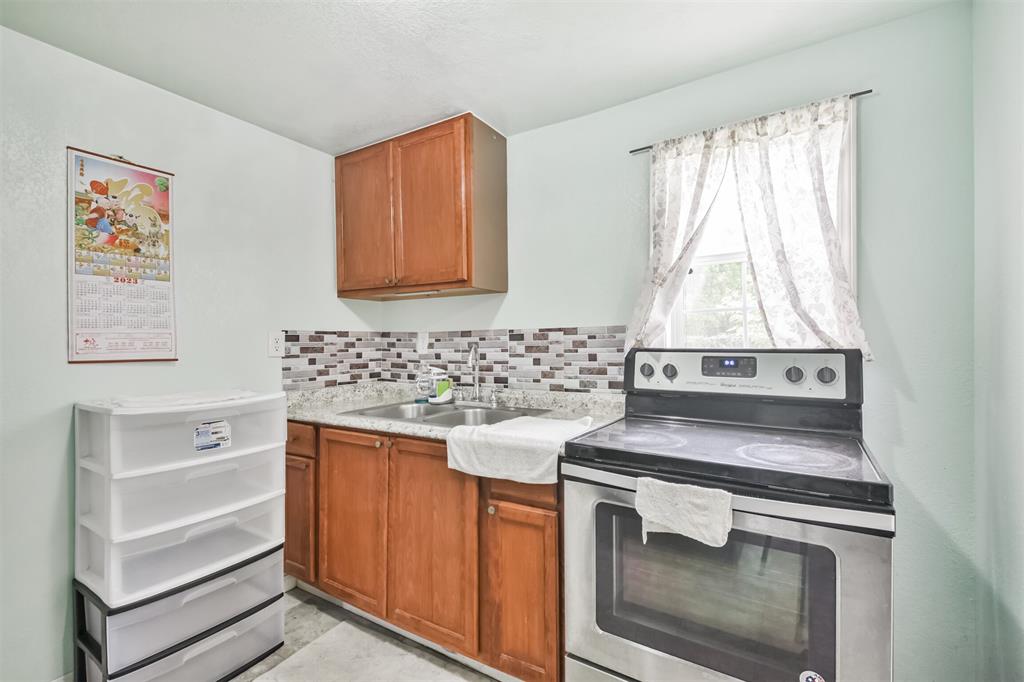7846 Dayton Street, Houston, Texas image 37